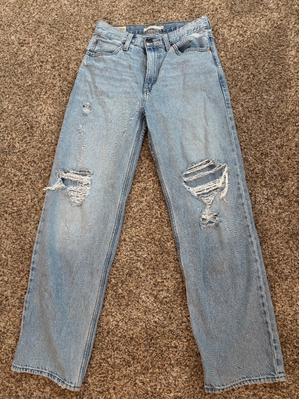 Levi Dad Jean Women’s Distressed Size 26
